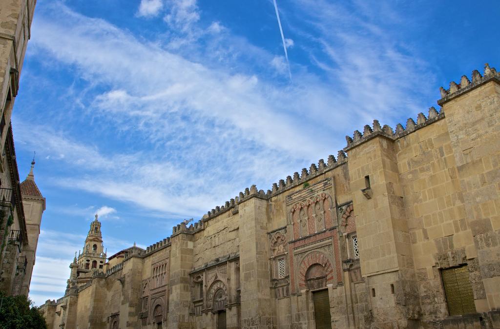 Apartamentos Plaza De Austria Córdoba Buitenkant foto
